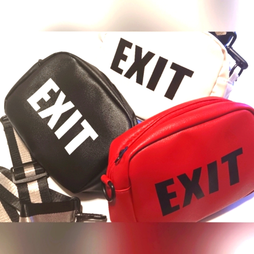 EXIT Fashion Pocketbooks - 4 Colors